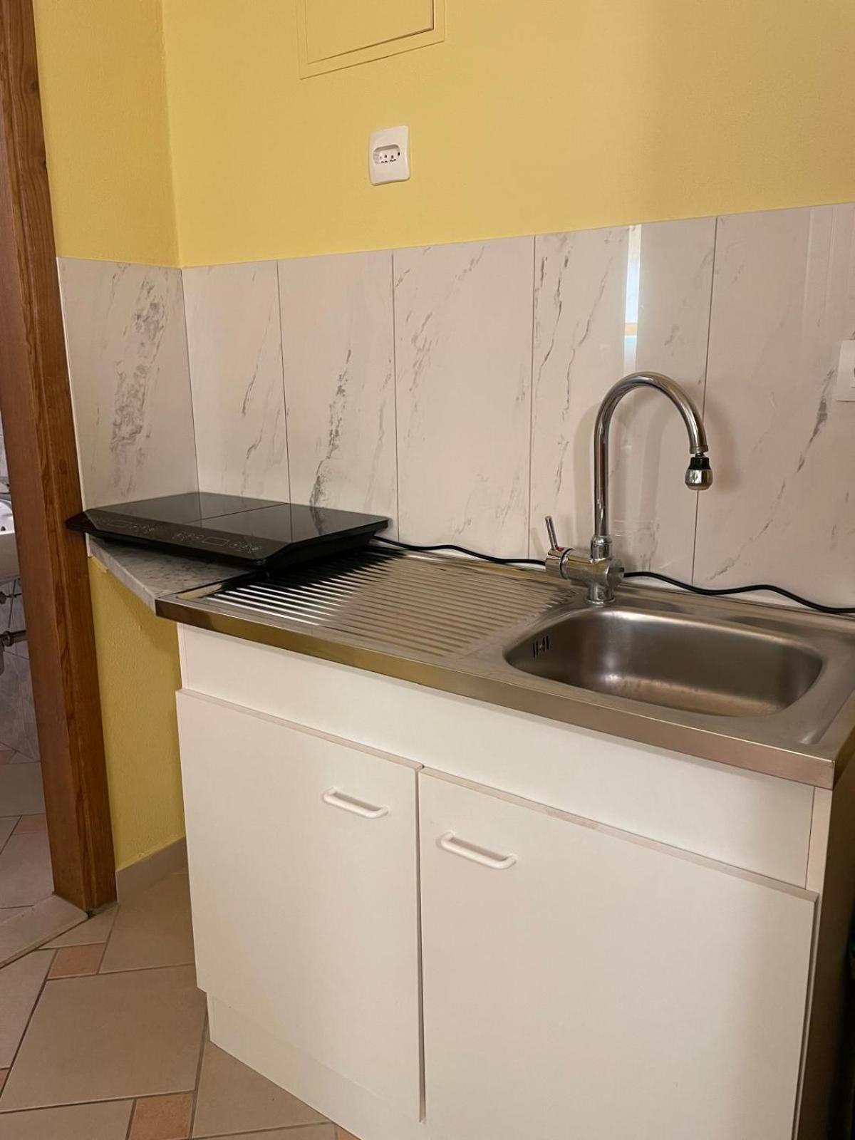 Apartaments Remi Starigrad Paklenica Dış mekan fotoğraf